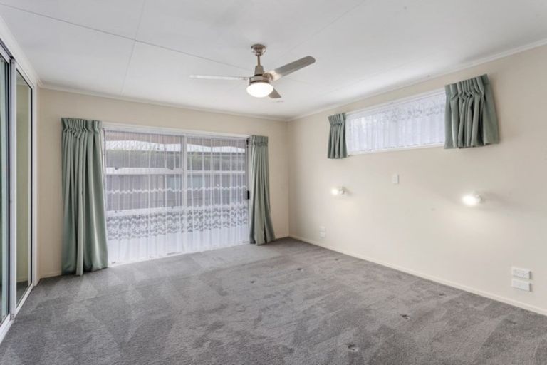 Photo of property in 37 Puriri Crescent, Edgecumbe, 3120