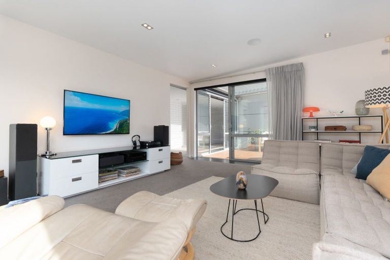 Photo of property in 72 Bowenvale Avenue, Cashmere, Christchurch, 8022