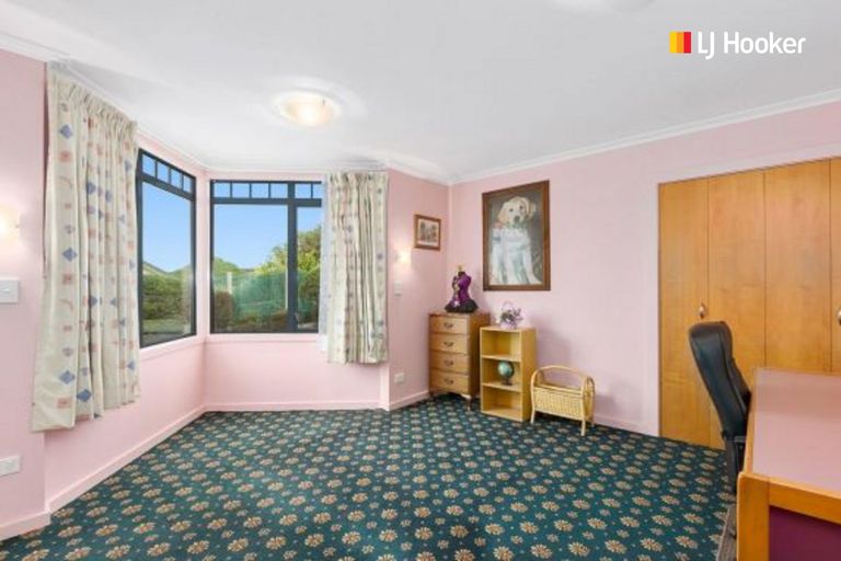 Photo of property in 6 Highgrove, Saint Clair, Dunedin, 9012