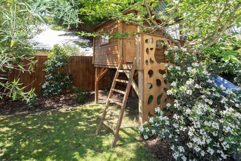 Photo of property in 18 Country Palms Drive, Halswell, Christchurch, 8025