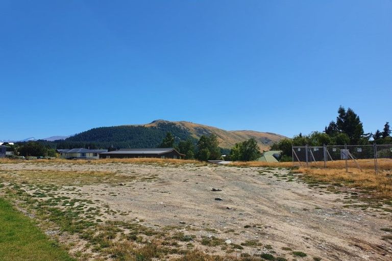 Photo of property in 9 Rodman Lane, Lake Tekapo, 7999