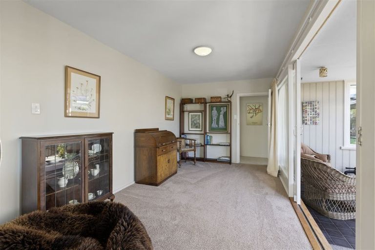 Photo of property in 6 Dulles Place, Papanui, Christchurch, 8053