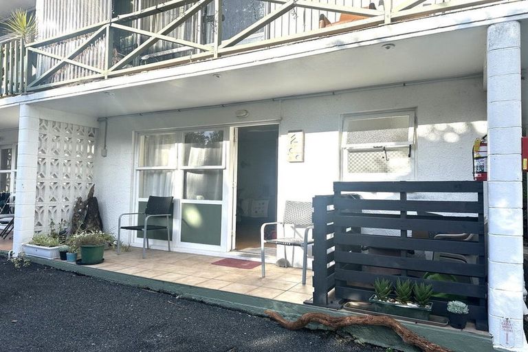 Photo of property in 2/58 School Road, Paihia, 0200