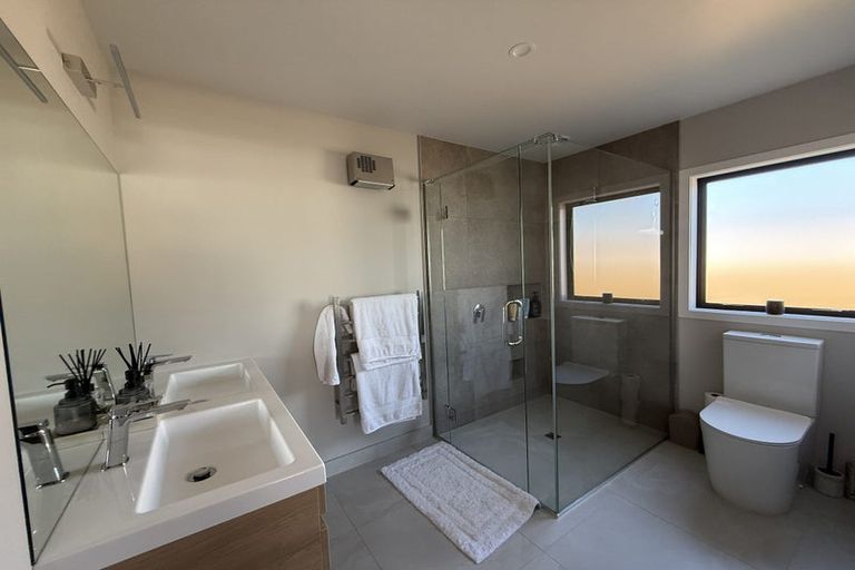 Photo of property in 25 Longview Drive, Lake Hawea, 9382