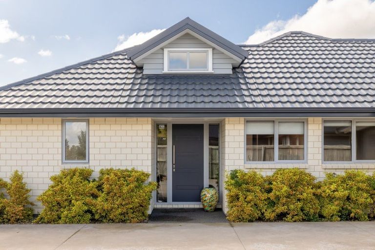 Photo of property in 26 Hassall Street, Rangiora, 7400