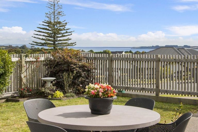 Photo of property in 3 Pataki Place, Omokoroa, 3114