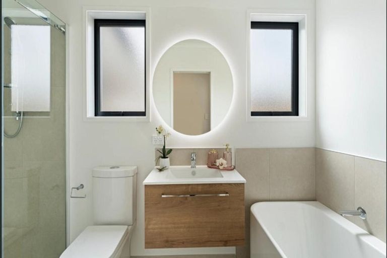 Photo of property in 9 Suffolk Down Road, Karaka, 2580