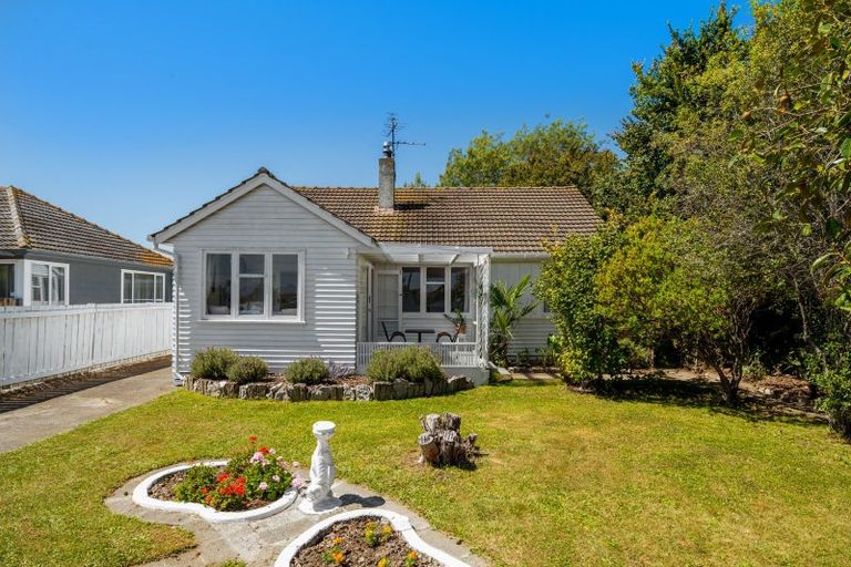 Photo of property in 60 Hutcheson Street, Mayfield, Blenheim, 7201