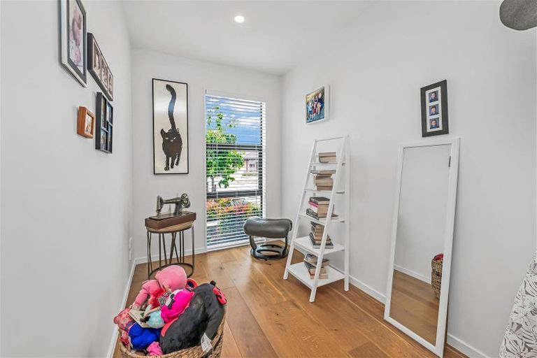 Photo of property in 114 Te Rito Street, Marshland, Christchurch, 8083