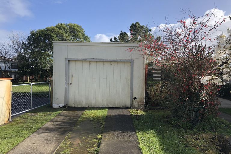 Photo of property in 21 Burton Avenue, Whanganui East, Whanganui, 4500