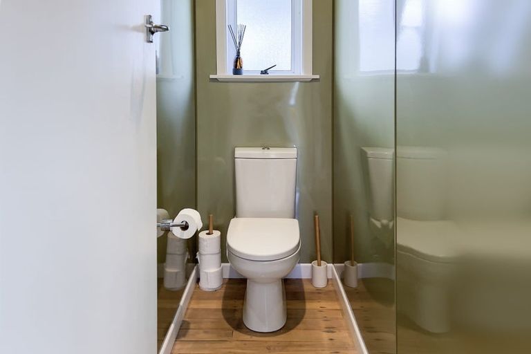 Photo of property in 15 Argyle Street, Waipu, 0510