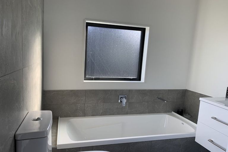 Photo of property in 6/58 Waltham Road, Sydenham, Christchurch, 8023