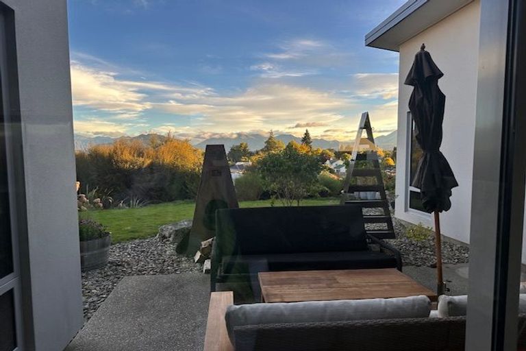 Photo of property in 60 West Meadows Drive, Wanaka, 9305