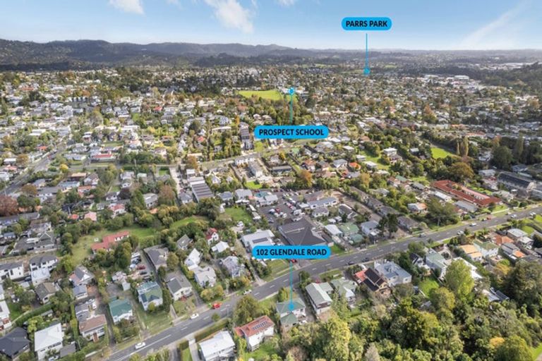Photo of property in 102 Glendale Road, Glen Eden, Auckland, 0602