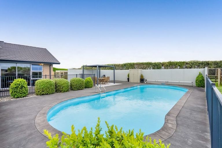 Photo of property in 338 Smart Road, Hillsborough, New Plymouth, 4372