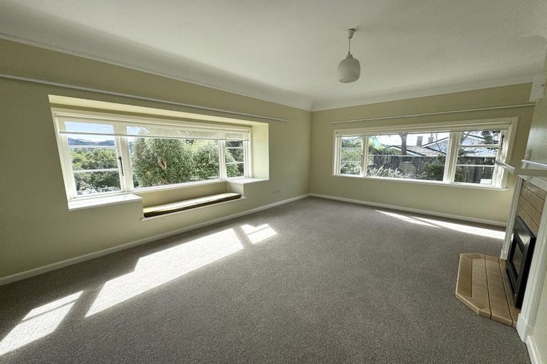 Photo of property in 43a Messines Road, Karori, Wellington, 6012