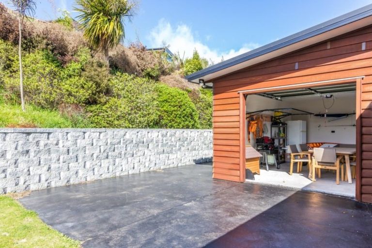 Photo of property in 6 Kestrel Lane, Kinloch, Taupo, 3377