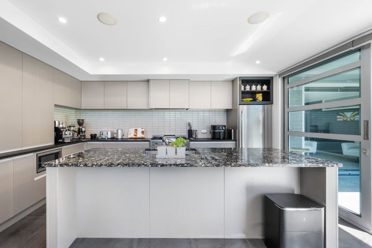 Photo of property in 12a Nosworthy Street, Blenheim, 7201