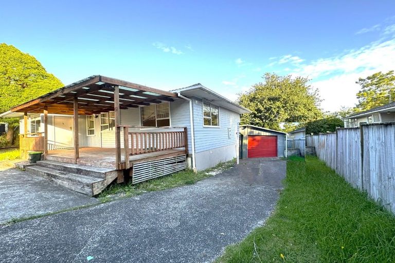 Photo of property in 13 Juniper Road, Sunnynook, Auckland, 0620