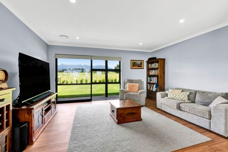 Photo of property in 1270 Mangorei Road, Mangorei, New Plymouth, 4371