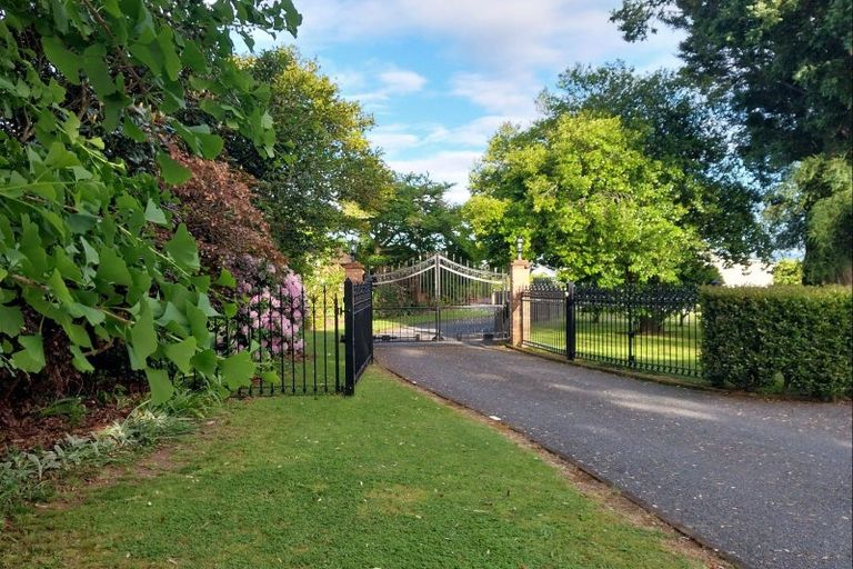 Photo of property in 23 Lee Road, Burbush, Hamilton, 3289