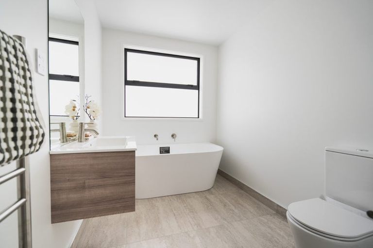 Photo of property in 106 Burwood Road, Matamata, 3400