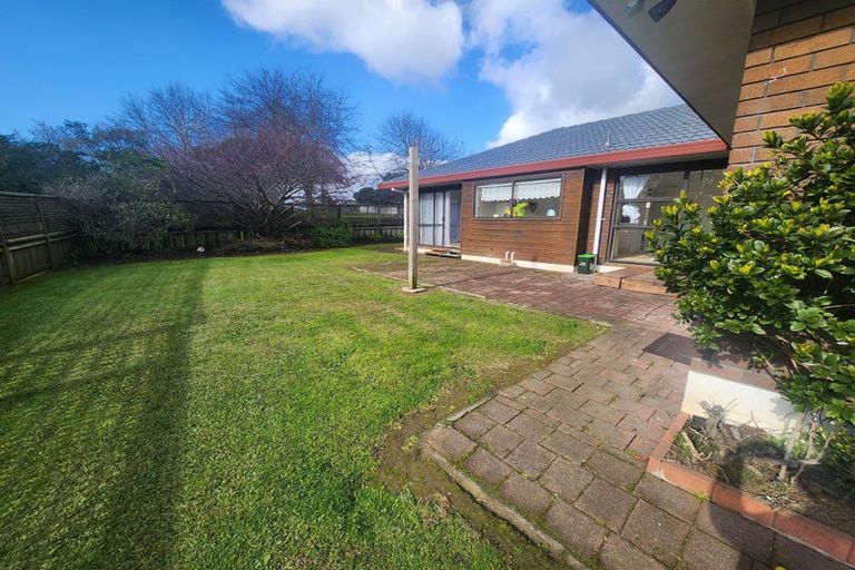 Photo of property in 35 Orangewood Drive, Northpark, Auckland, 2013