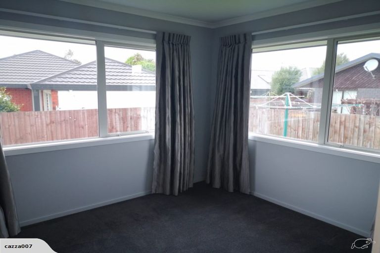 Photo of property in 18 Chardale Street, Avondale, Christchurch, 8061