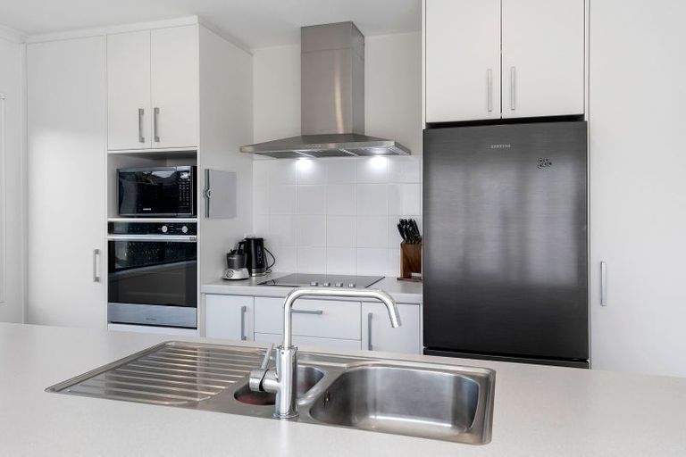 Photo of property in 44 Kapuka Street, Papamoa Beach, Papamoa, 3118