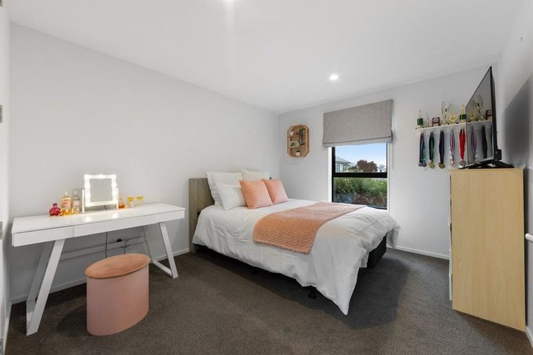 Photo of property in 3/27 Springfield Road, St Albans, Christchurch, 8014