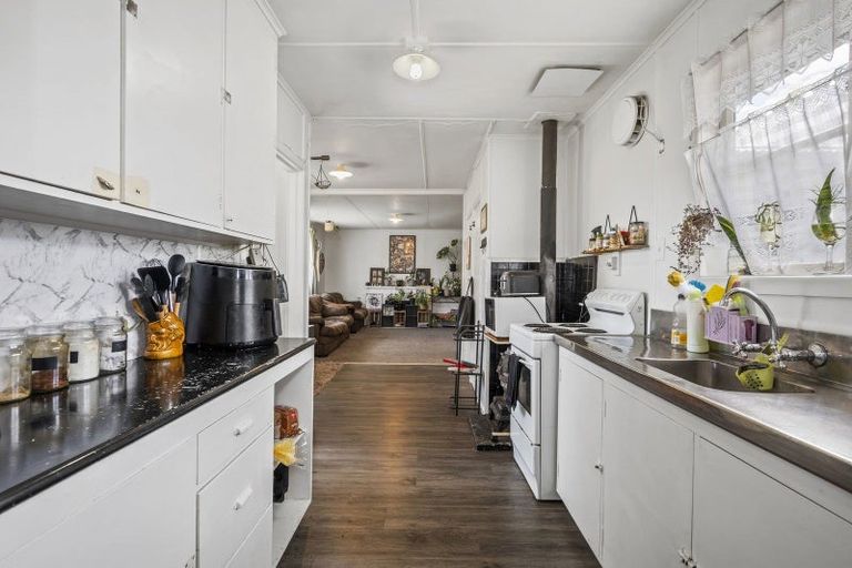 Photo of property in 250 Balmoral Drive, Tokoroa, 3420