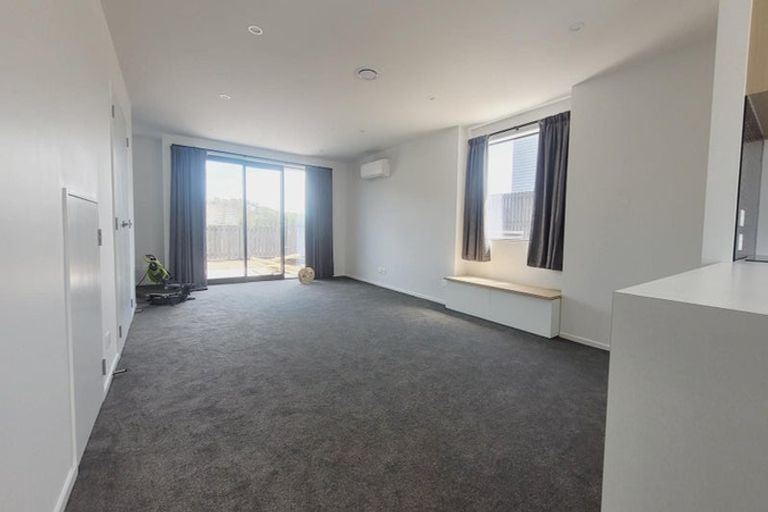 Photo of property in 54 Oakum Road, Whitby, 5024