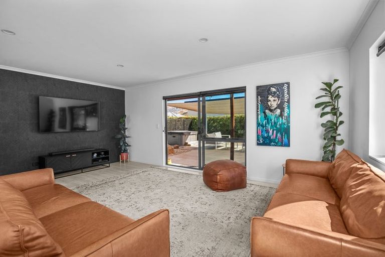 Photo of property in 4 Farrier Court, Cromwell, 9310