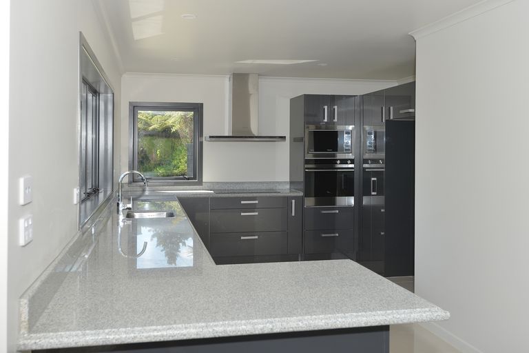 Photo of property in 6 Parkview Place, Stoke, Nelson, 7011