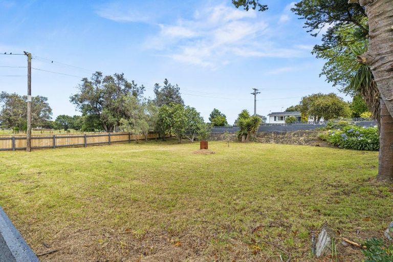 Photo of property in 33 Burns Street, Tawhero, Whanganui, 4501