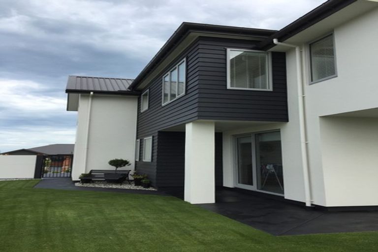 Photo of property in 15 Aroha Street, Pegasus, 7612