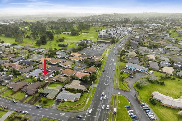 Photo of property in 1/5 Golfland Drive, Golflands, Auckland, 2013