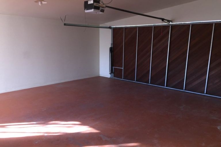 Photo of property in 1 Whaka Terrace, Huntsbury, Christchurch, 8022