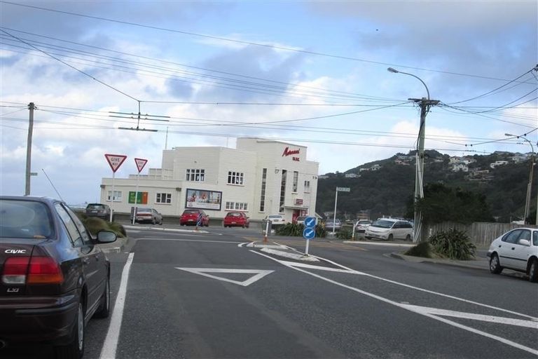 Photo of property in 2/95a Freyberg Street, Lyall Bay, Wellington, 6022