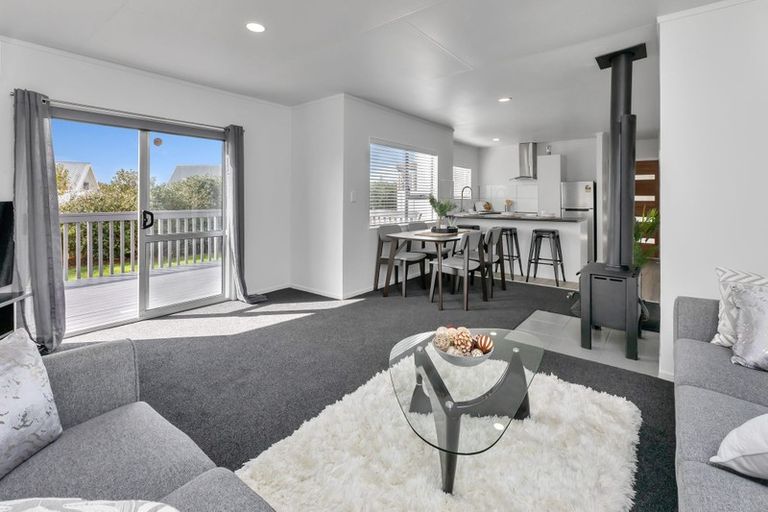 Photo of property in 3 Steere Place, Tikipunga, Whangarei, 0112