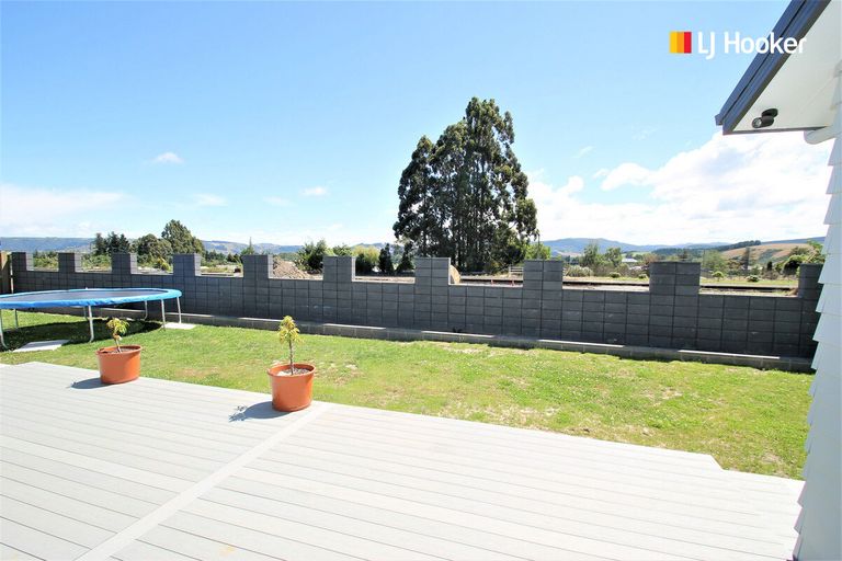 Photo of property in 19 Paterson Road, Mosgiel, 9092