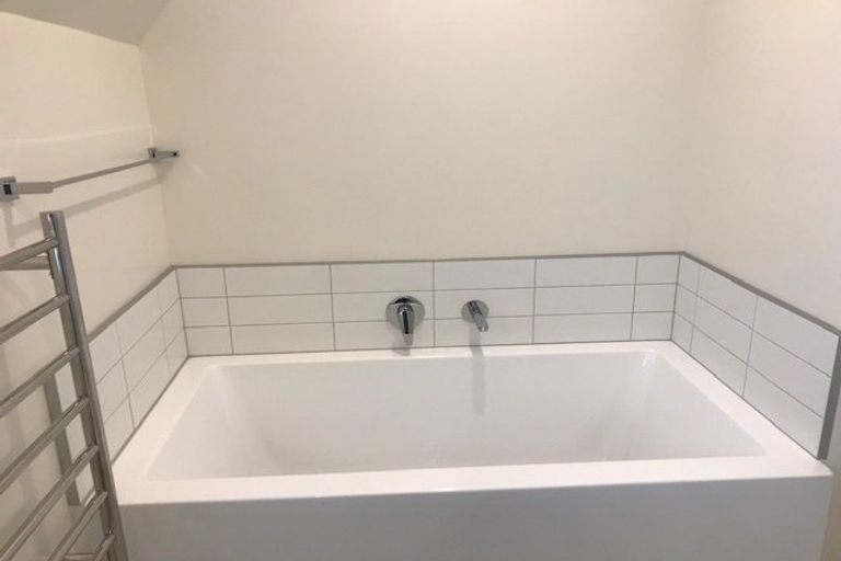 Photo of property in 1/122 Office Road, Merivale, Christchurch, 8014