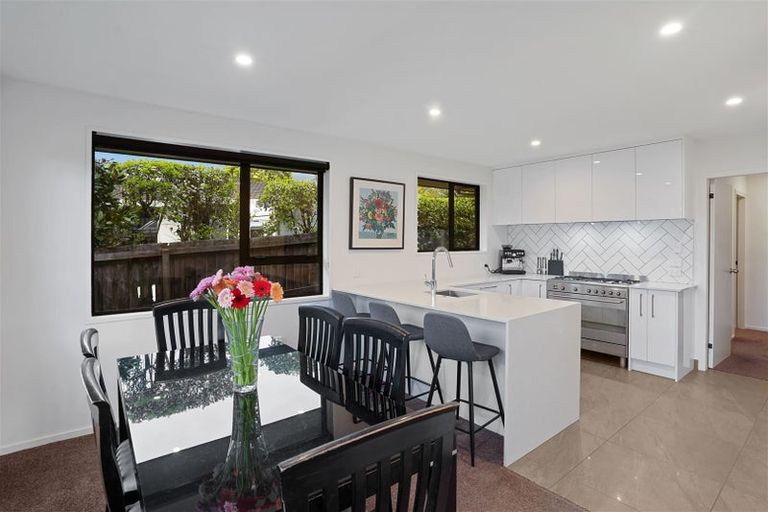 Photo of property in 14 Melissa Place, Burnside, Christchurch, 8042