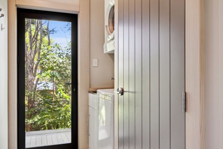 Photo of property in 71a Milton Terrace, Picton, 7220