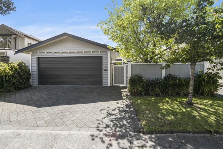 Photo of property in 39 Penrose Street, Woburn, Lower Hutt, 5010