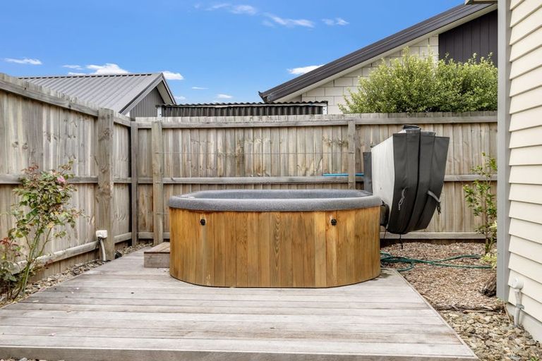 Photo of property in 5 Hollard Crescent, Lincoln, 7608