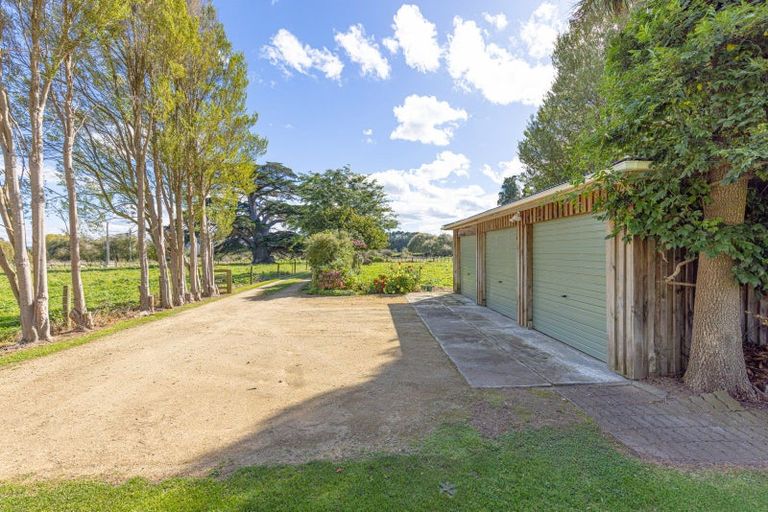 Photo of property in 65 Range Road, Woodville, 4997