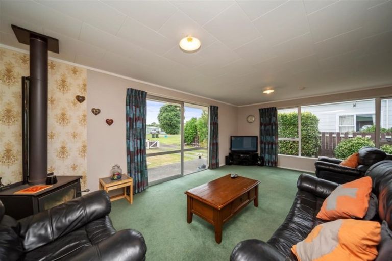 Photo of property in 26 Ngatai Street, Manaia, 4612