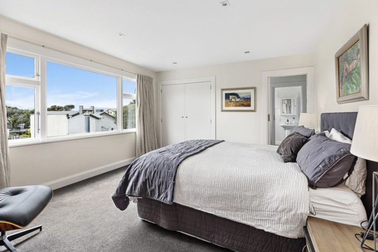 Photo of property in 45 Burnham Street, Seatoun, Wellington, 6022