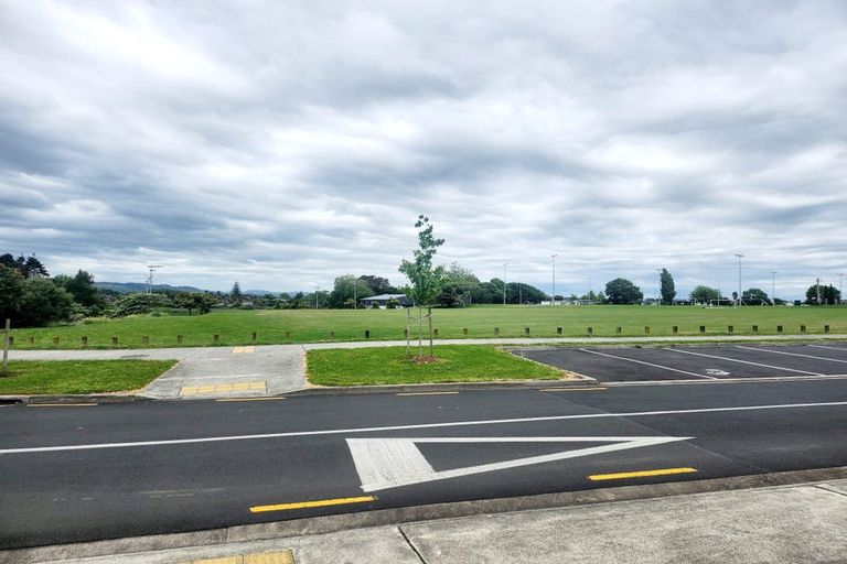 Photo of property in 89 Battalion Drive, Papakura, 2110